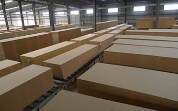 倉(cāng)庫(kù)一角